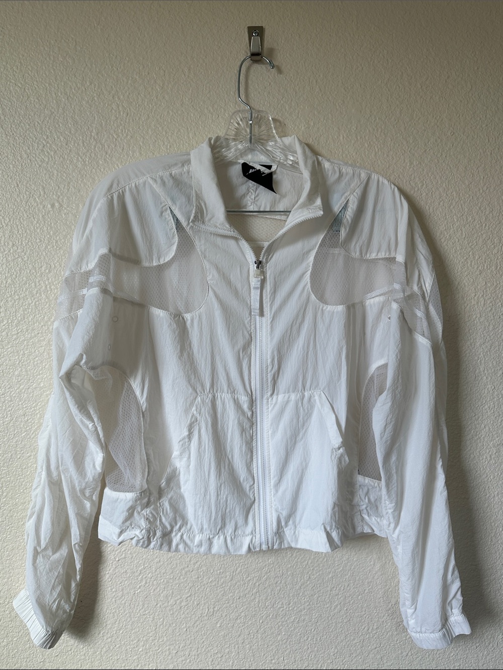 Nike Sportswear Air Max Day Sheer Cropped Woven Windbreaker Jacket White Medium